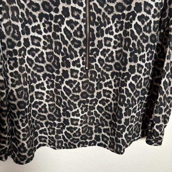 Michael Kors Blouse Women's XS Cheetah V-Neck Long Sleeve Zipper Career Shirt - Picture 3 of 8